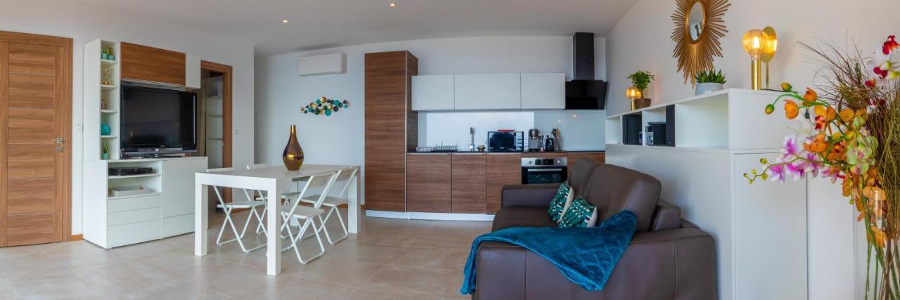 Vistazur Luxueux Appartement Avec Terrasse Et Piscine Le Le Rayol-Canadel-sur-Mer Eksteriør billede